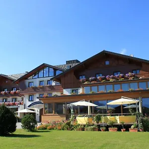 Hotel Airporthotel - Am Airport, Salzburg